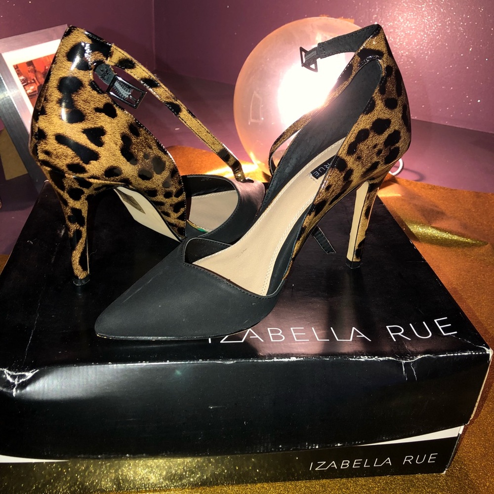 Leopard print shoes